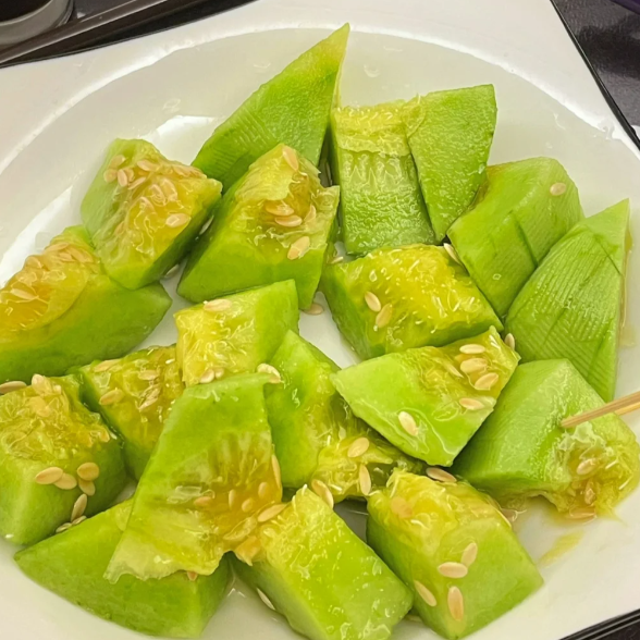 Emerald No. 2 Sweet Melon Seeds | Aromatic Crispy Variety